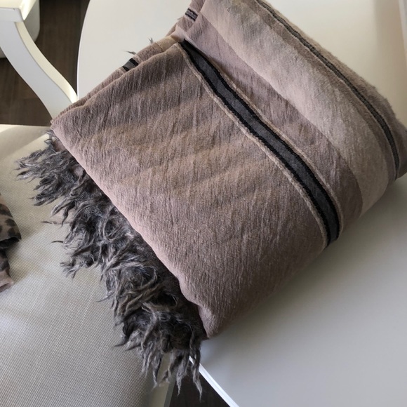 Wilfred scarf - Picture 1 of 4